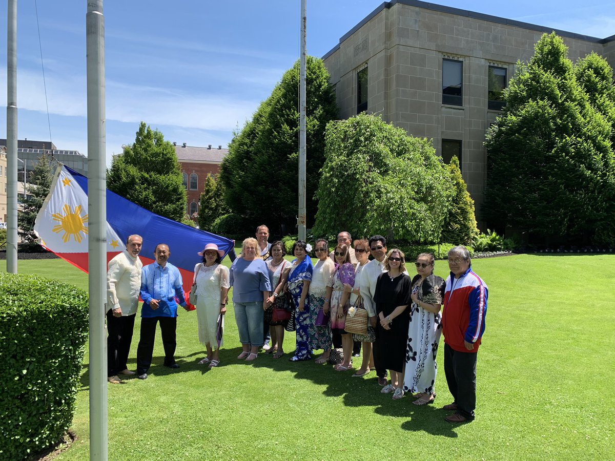 Phil Cristi tweet media