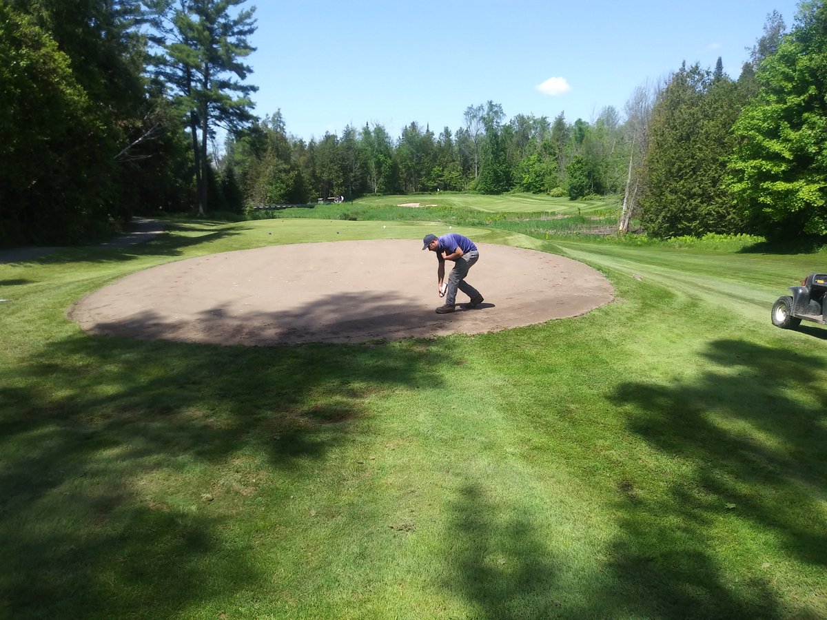 brianbeemer73's tweet photo. Sod going down on 5, 7 and 13 blue tee decks. https://t.co/89k7xLckgJ