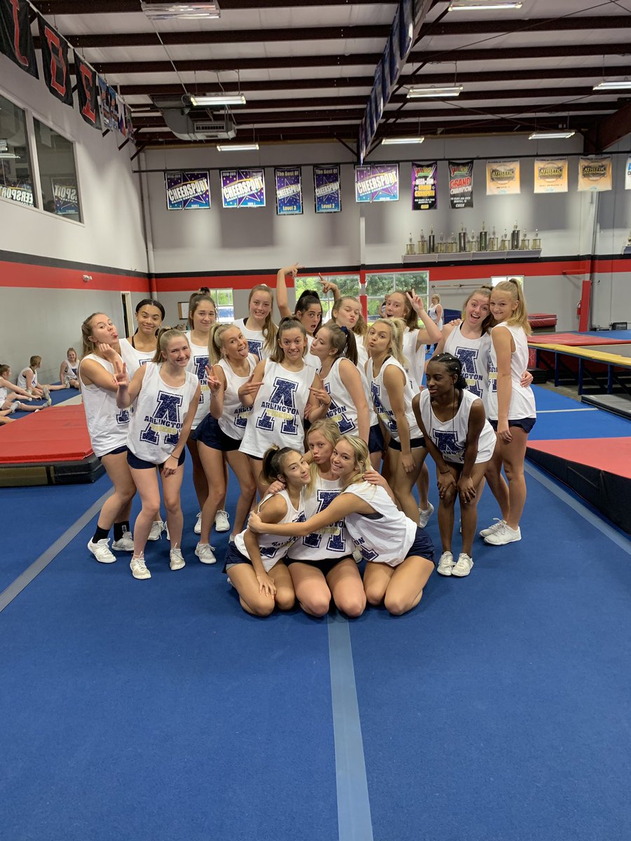 ahs_varcheer's tweet photo. We had a great 3 days of UCA cheer camp!! Come today at 4 @ Memphis pride gym to see what Variety and JV have learned!!💙🐯 https://t.co/Y2GkKGP5gH