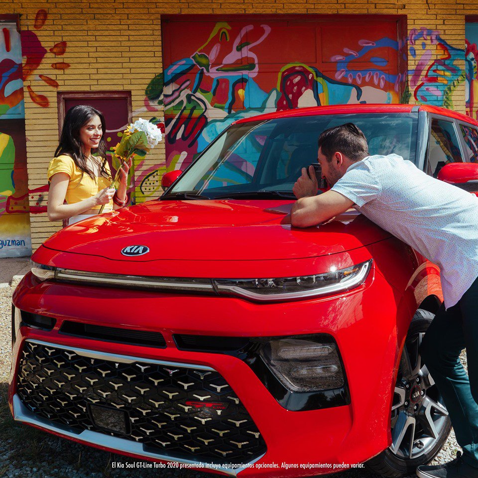 Amor verdadero es que te tomen fotos con tu #KiaSoul. #RelationshipGoals