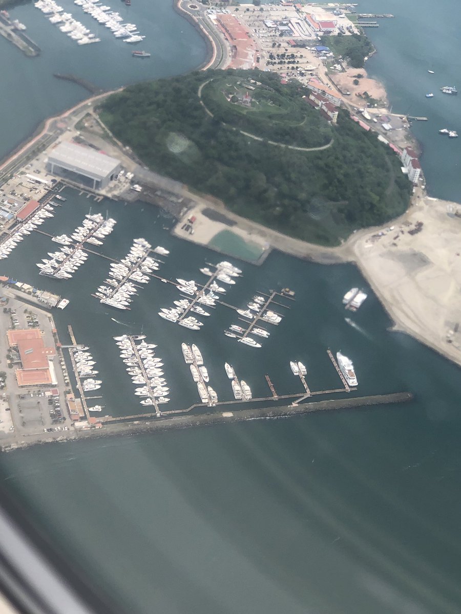 MuskyBands's tweet photo. Hello, Panama! #ewaubu #bepartoftheE https://t.co/a29VDqQHo5