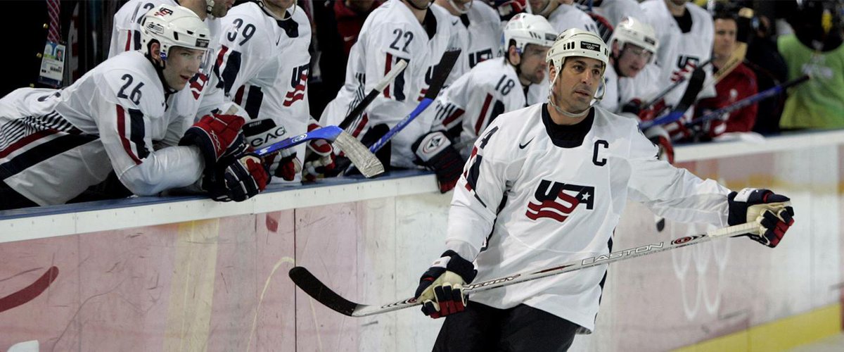 HuskieAthletics's tweet photo. Three-time Stanley Cup champion Chris Chelios is set to headline the @HuskiesMHKY @HuskieOTLL November 7.

📰 https://t.co/CQm9OSvKO1 | #HuskiePride https://t.co/0Wjn02jTP5
