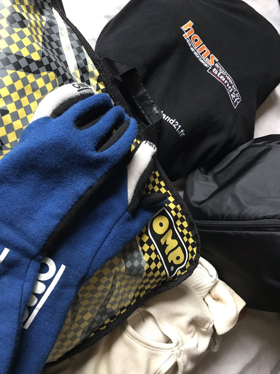 Mrwaterbiscuit's tweet photo. The road trip to @angleseycircuit gets ever closer ππ #kitprep https://t.co/fMUtZkFLvy