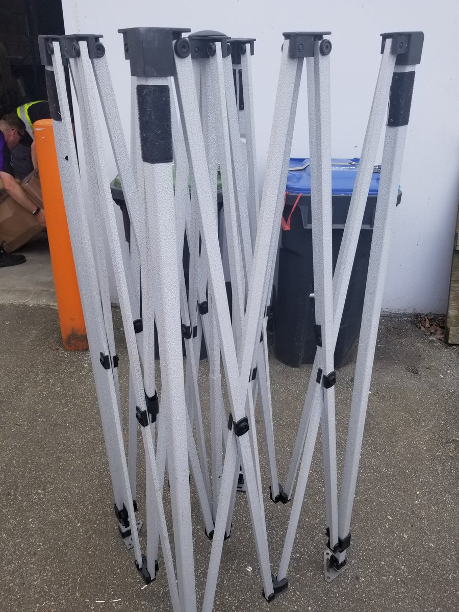 Siamurai's tweet photo. Tent repairing day.  Two of the bars bended during the weekend.  Let's see how it goes. https://t.co/uUcQDR3b1N
