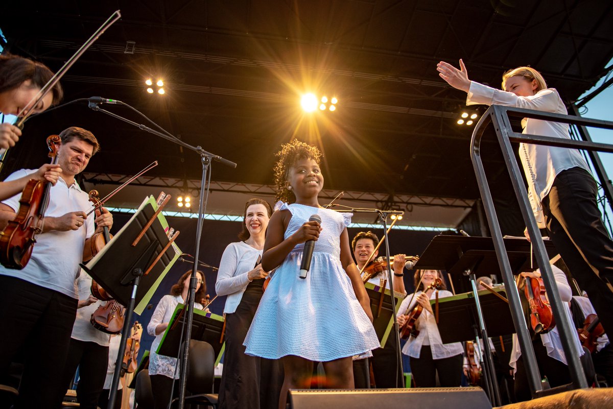 PaulQuinn1872's tweet image. Thank you, @DallasSymphony, @OfficialSkyeT, @SteelCityPops, @eatsoulgood, @TheEggStand & everyone else who helped make this tremendous event possible for our #Dallas community. #NationBuilding 2.0 #DFW #Music 🐯🎻