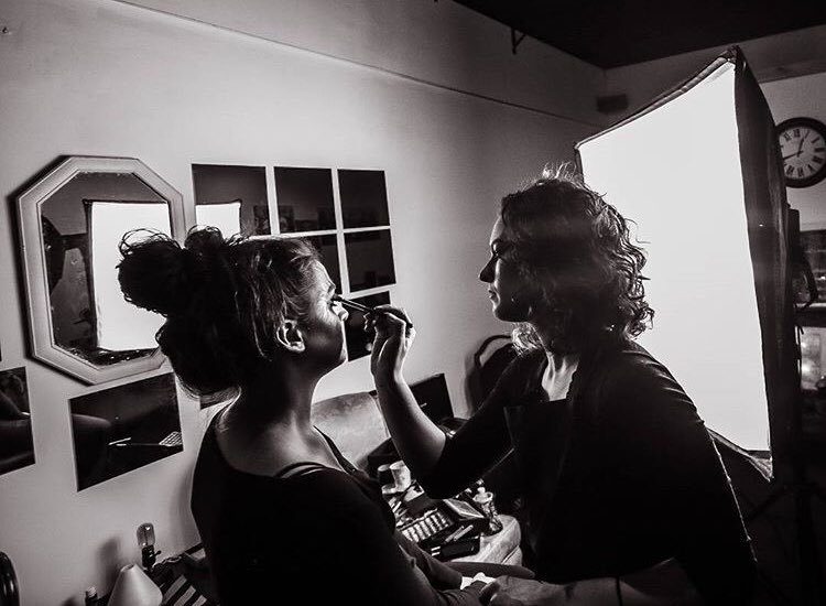 _MNnice's tweet image. Breezymakeupart.com 

instagram.com/breezymakeupar… 

“I’ve always had an interest in art... I knew I wanted to pursue it further”. @Breezymakeupart is a multi-media makeup artist located in Minneapolis, Minnesota.