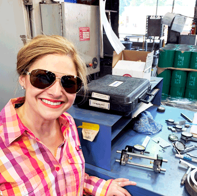 gagemaker's tweet photo. Our @marthagchapman visited @TejasTubular &amp; Premier Drill Products today at their threading facility to get firsthand experience w/ semi-premium coupling manufacturing &amp; inspection, advanced JSS® tool joint thread inspection, &amp; drill pipe inertia welding. #GagemakerJSS #Gagemaker https://t.co/VUdzEsQ9qI