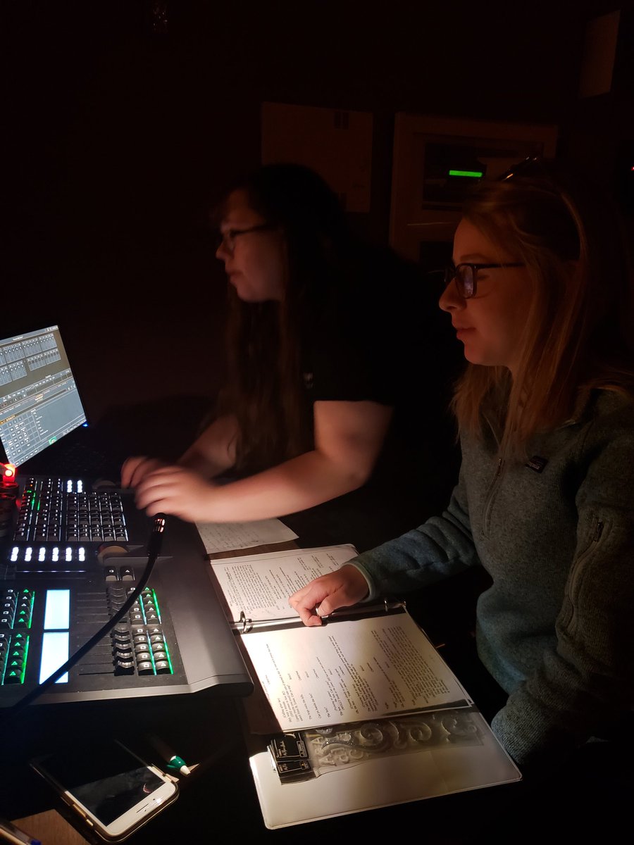 THSTheater's tweet photo. Shout out to our amazing crew that work hard to make sure the cast is seen and heard! https://t.co/LFC0sC85Vm