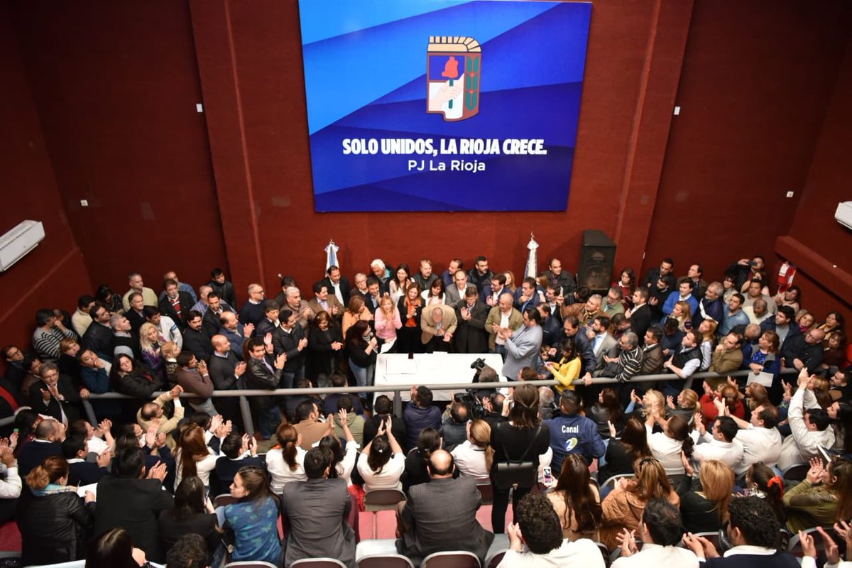 aplenoLR's tweet photo. #Conformado: @PjOficialLR presentó #FrentePatrioticoRiojano este será el armado político para las elecciones
@SergioGCasas
@GriHerreraok
@TeresitaMadera
@Florelop
@dip_olima
@silviagaitan251
@SilviaMachicot2 https://t.co/0soUpM6RwQ