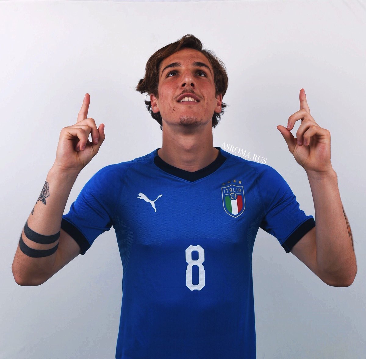 asromaedits's tweet photo. ▪️Nicolò Zaniolo▪️

#U21EURO #ASRoma #Рома https://t.co/IUROmz6IwN