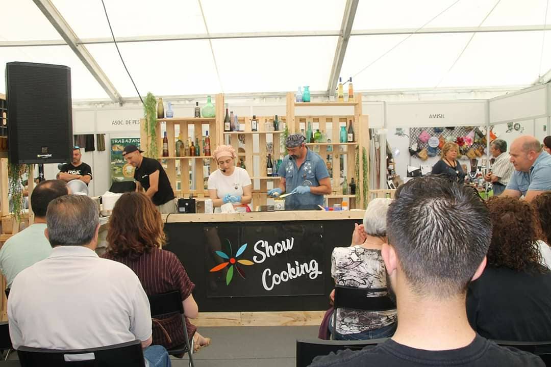NarceaTurismo's tweet photo. +Narcenatur!! Breve resumen del domingo 2 de junio en nuestro FB! 

#CangasdelNarcea #Asturias #FuentesdelNarcea #Narcenatur19 https://t.co/IhDSJdhen7
