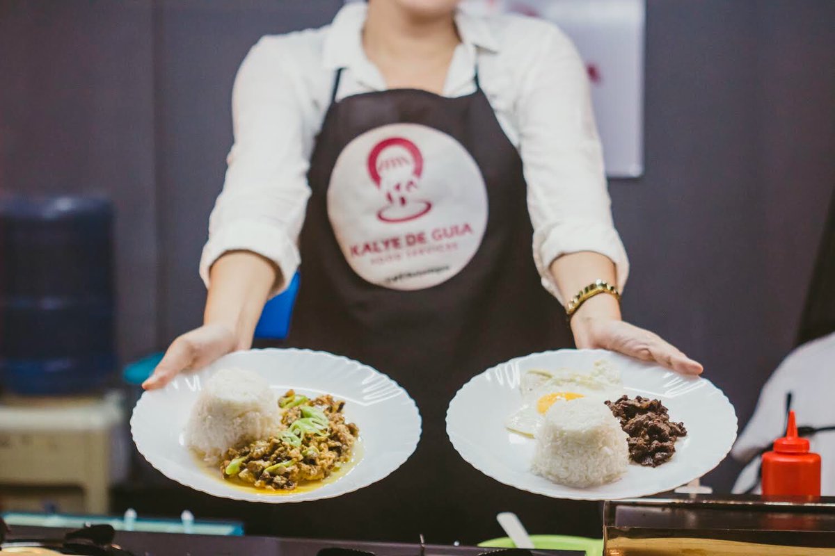 KalyeDeGuia_'s tweet photo. Our very own Home made Beef Tapa and Pork Sisig of Kalye de Guia ✨
For only 79.00php with Egg and Drinks
Promo until June 30, 2019
#kalyedeguia #beeftapa #Sisig #food #dlsu #vitocruz #foodporn #pinoyfood #sherwoodplace #ChefA #ChefMel https://t.co/WHRdcseH9T