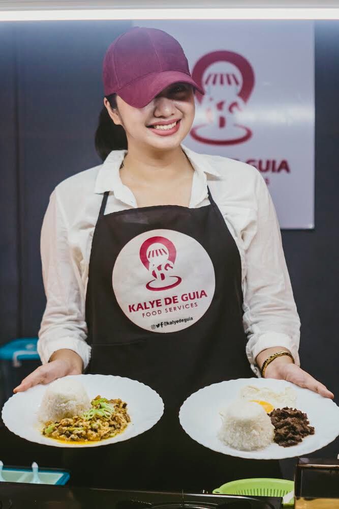 KalyeDeGuia_'s tweet photo. Our very own Home made Beef Tapa and Pork Sisig of Kalye de Guia ✨
For only 79.00php with Egg and Drinks
Promo until June 30, 2019
#kalyedeguia #beeftapa #Sisig #food #dlsu #vitocruz #foodporn #pinoyfood #sherwoodplace #ChefA #ChefMel https://t.co/WHRdcseH9T