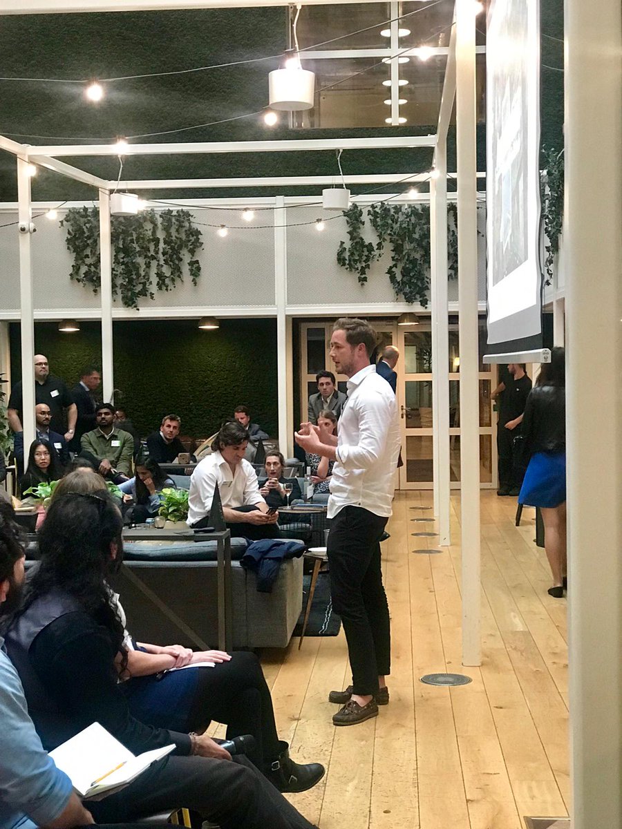 InnFin's tweet photo. Next Up: Freddie Evans takes the stage to talk about @AugmentumF to our packed audience! #VCMoneyTalks #LTW https://t.co/gORefp9Cb3