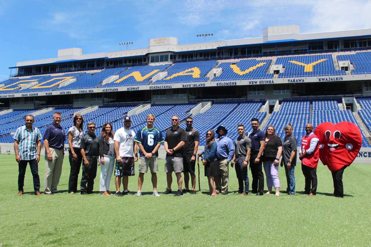 TheBayhawks's tweet photo. Had a great morning at Navy-Marine Corps Memorial Stadium collaborating with our unified partners for our #HealthyLivingNight. We're excited to unfold what this energized group has planned for the game on July 6 @ 7:00 PM. #BayhawksCountry #WellnessWednesday https://t.co/5rRnUBJ4cy