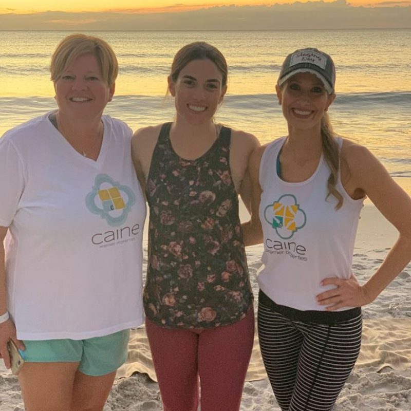 PremierCaine's tweet photo. FUN FACT ABOUT...

When Renee Hahn isn't busy helping clients find their dream homes or styling homes to sell, she enjoys giving back to the community, golfing, tennis and boating!

#agentspotlight #caineteam #cainedifference #cainepremierproperties #SWFLagents https://t.co/hG8T5kPW3q