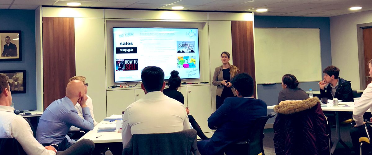 U3Development's tweet photo. Our super excited FC @U3BetterMan talking about doing the right thing and ethical sales practice today at stage 1 training 👍🏽 #U3Ethics #U3Elite #LetsGetYouStarted https://t.co/XkglJES5Yl