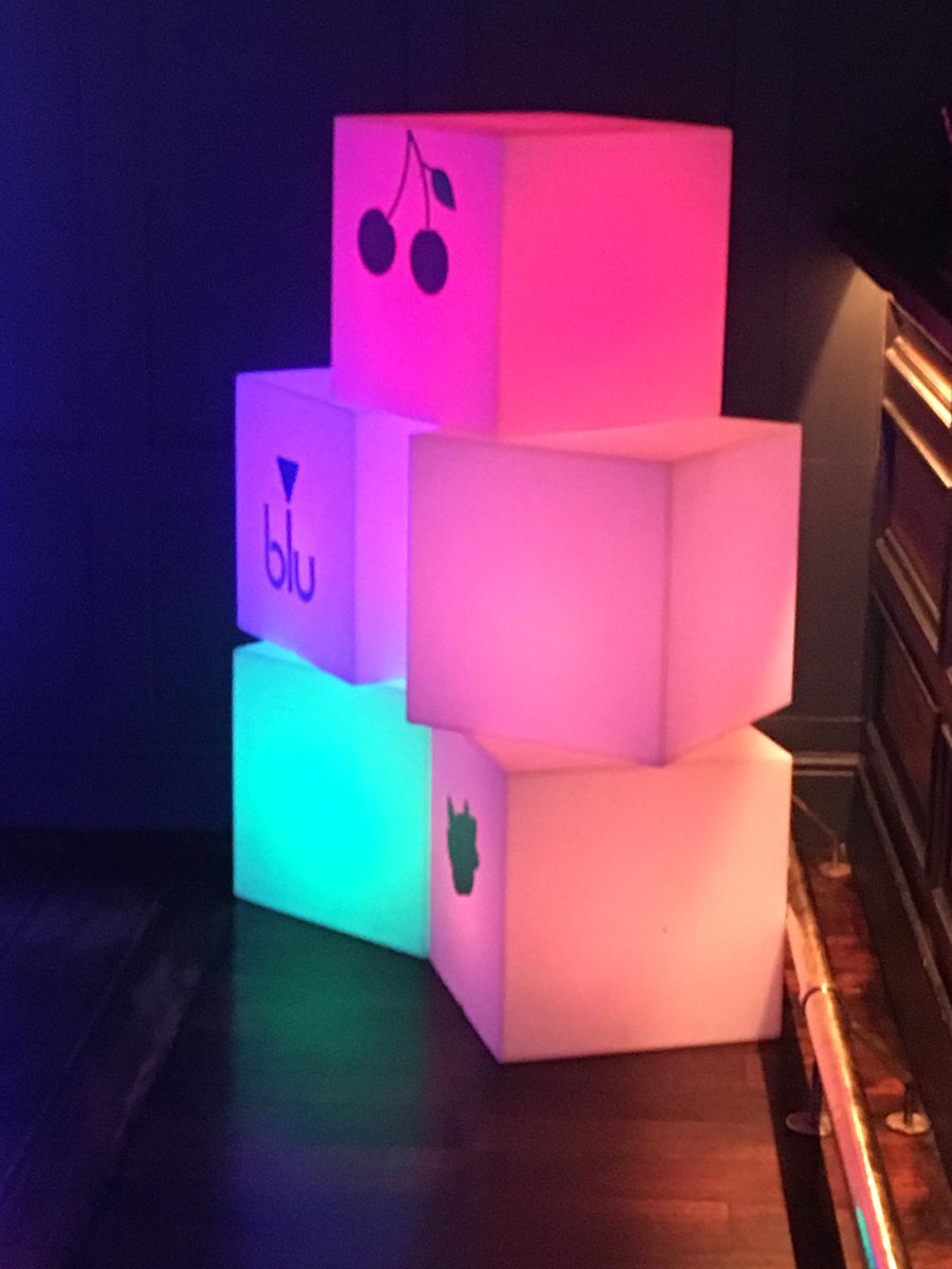 VerveLiveAgency's tweet photo. We are in @lostlanedublin this evening with our pals from @BluVapingIRE for their launch event. What a night it's been so far!

"WE BLU, DO YOU"

#events #launchevents #productlaunch #dublin https://t.co/S7I1rpxfNL