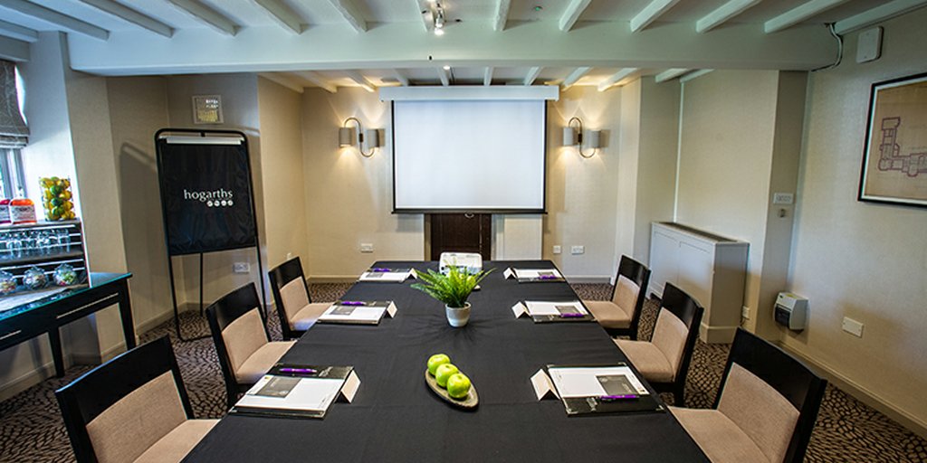Are you planning a #Conference or #TrainingDay? We have numerous spaces spaces that can be shaped around any occasion from #TeamMeetings to #TrainingDays 
Visit bit.ly/2C7DWy3 and find out how our #Venues will make your #event will run smoothly #MidlandsHour
