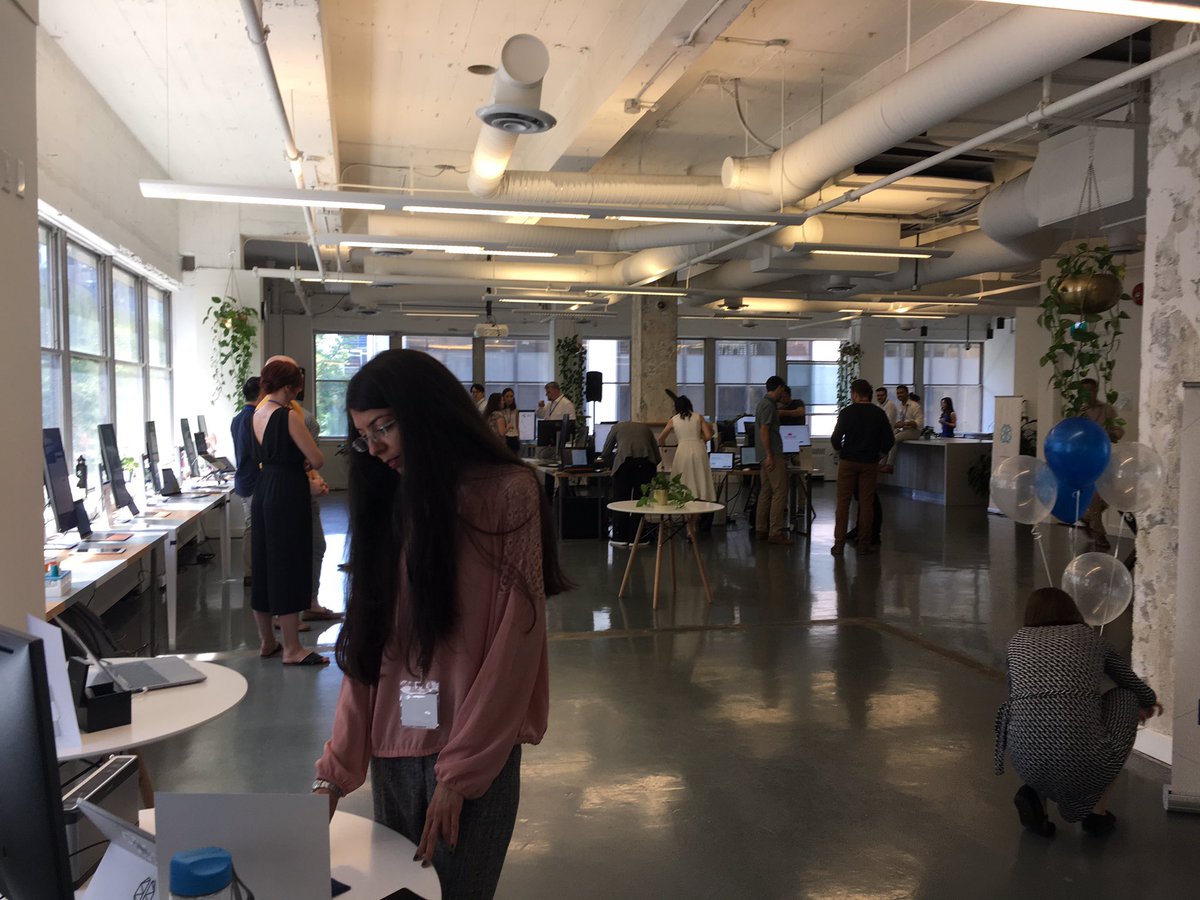 TechieB's tweet photo. And so it begins... The @BrainStation Vancouver Demo Day VIP Session starts in 15 minutes. This will be fun! 😋 https://t.co/htRktECUBZ