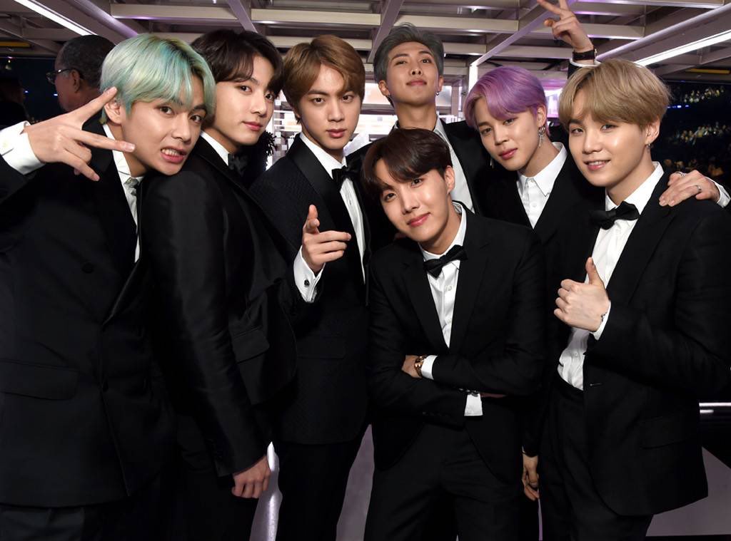 EuphJeonia_'s tweet photo. โBTS comes once in a lifetimeโ - Jimin
๐ #BTSComesOnceInALifetime ๐
#6thBTSanniversary
โจ #6thYearWithOurHomeBTS โจ https://t.co/WmAL4dsPvp