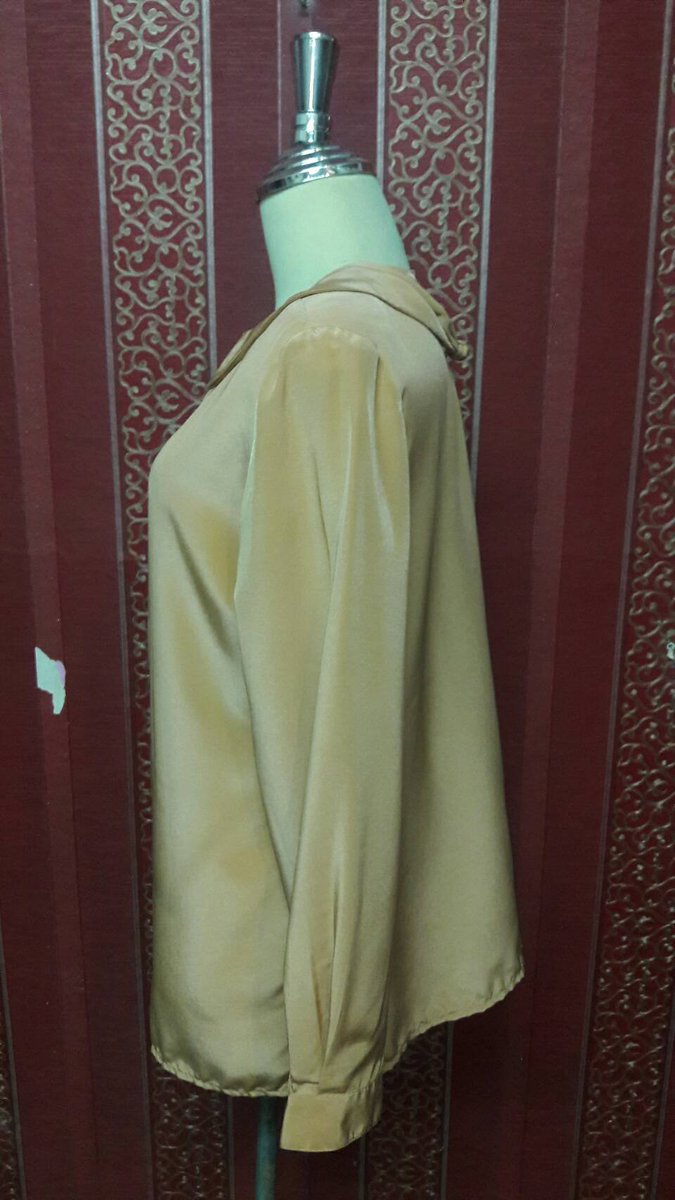 weenawan05's tweet image. เสื้อชีฟองแขนยาว คอปกสีส้มโอโรส รหัส C17
อก 19 นิ้ว 
ยาว  26 นิ้ว
แขน 22  นิ้ว
ราคา 100 บาท
สอบถามเพิ่มเติมได้ที่
IDLine : @maengposhop
Website ; maengposhop.com
Fb : facebook.com/maengposhop
Tel : 095-9269995 , 095-4466985