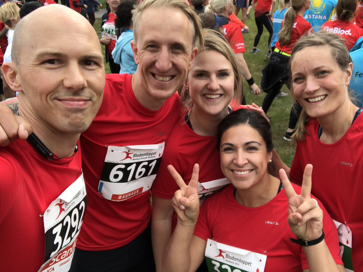 mtosafety's tweet photo. Idag sprang vi på MTO Säkerhet årets viktigaste lopp med fokus på blodgivning, livet och god hälsa! #blodomloppet @blodomloppet https://t.co/at8xjxgsAe