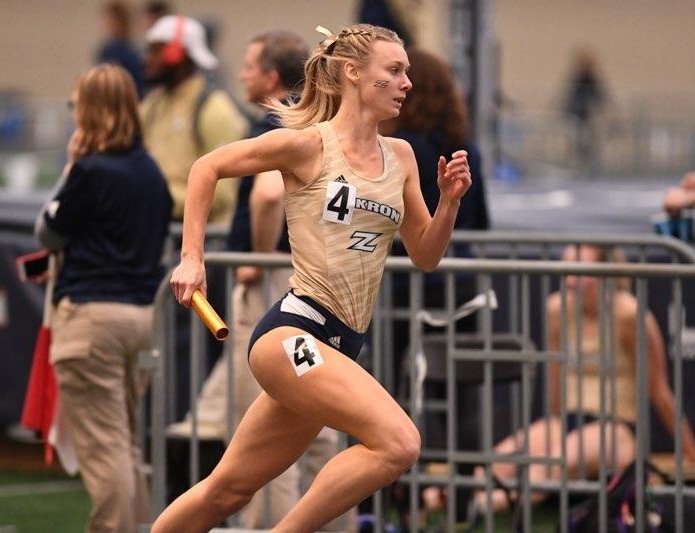 CoachBrokaw's tweet photo. Amazing growth from the Akron women middle distance and distance runners:
- 5 Mid-American conference titles
- 4 new school records
- 2 NCAA qualifiers
- 1 MAC conference MVP
Previous year: 1 school record only
How can one grow without discomfort? #challengeyourself #run4Akron https://t.co/joU8XoVT8c