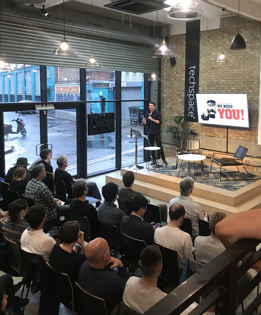 London AR Meetup time 🎉<a href="/TweetEdMiller/">Edward Miller</a> updating us on recent news in AR! #LondonAR #ARcloud #scapekit