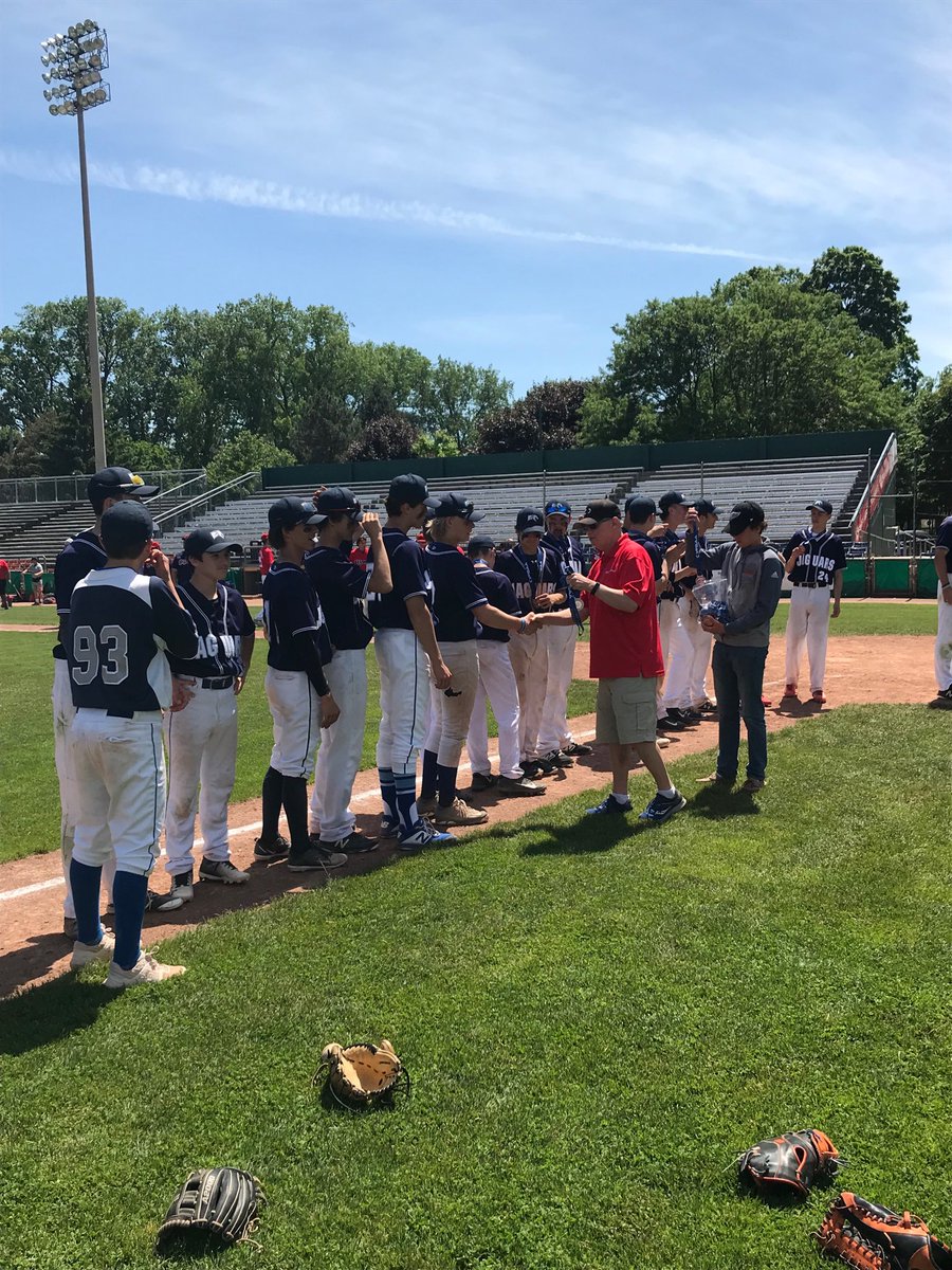 CtKHH's tweet photo. 2019 OFSAA boys baseball bronze medalists!! https://t.co/u8CCFNDsuA