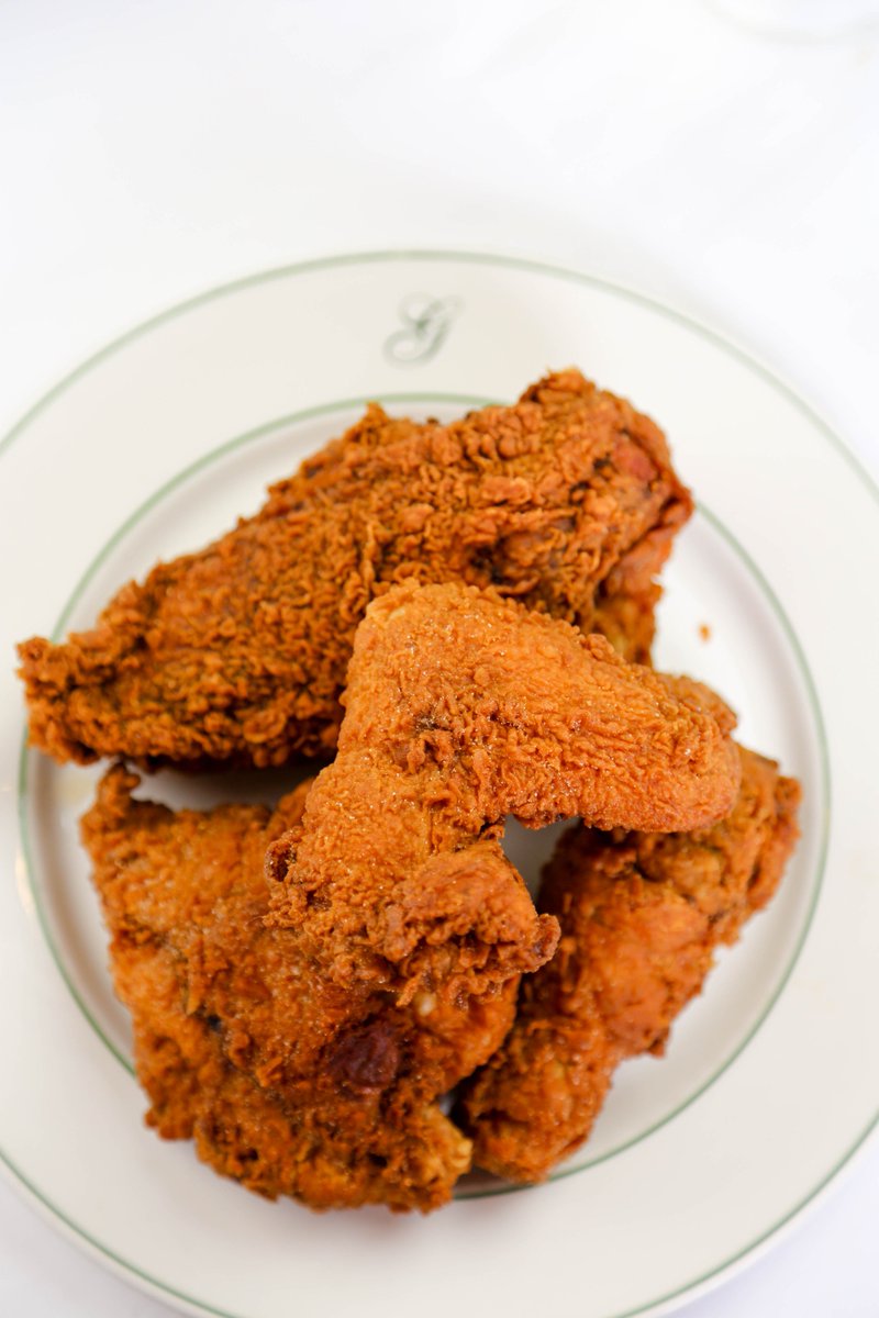 Join us at 33 for our special Fried Chicken Brunch honoring all the father figures in our lives. Treat dad to all-you-can-eat fried chicken for brunch or make a reservation for dinner featuring specials from Chef Lopez. Reserve your seat now for Father’s Day!