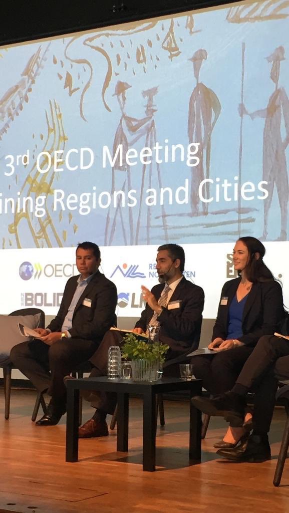 luanakatec's tweet photo. Great discussion over the past few days regarding how #miningregions can focus on smart specialisation, how to engage community &amp; the importance of the #OECD work to build a subnational data set regarding wellbeing and quality of life @OECD_local @ChrisMcOECD @Garcilazo_OECD https://t.co/ZisZng6zlJ