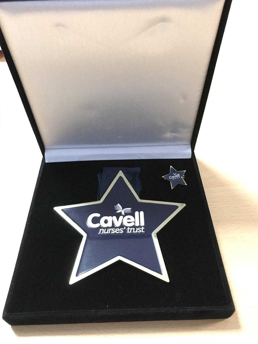 An example of an outstanding leader who goes above and beyond, being presented with a Cavell Star Award by her amazing hardworking team. Well deserved Tracey. #CavellStarAward @CavellTrust @bowelcanceruk  @Poole_Hospital @DorsetCCG #BCSP #bowelscreening #bowelcancerawarenessmonth
