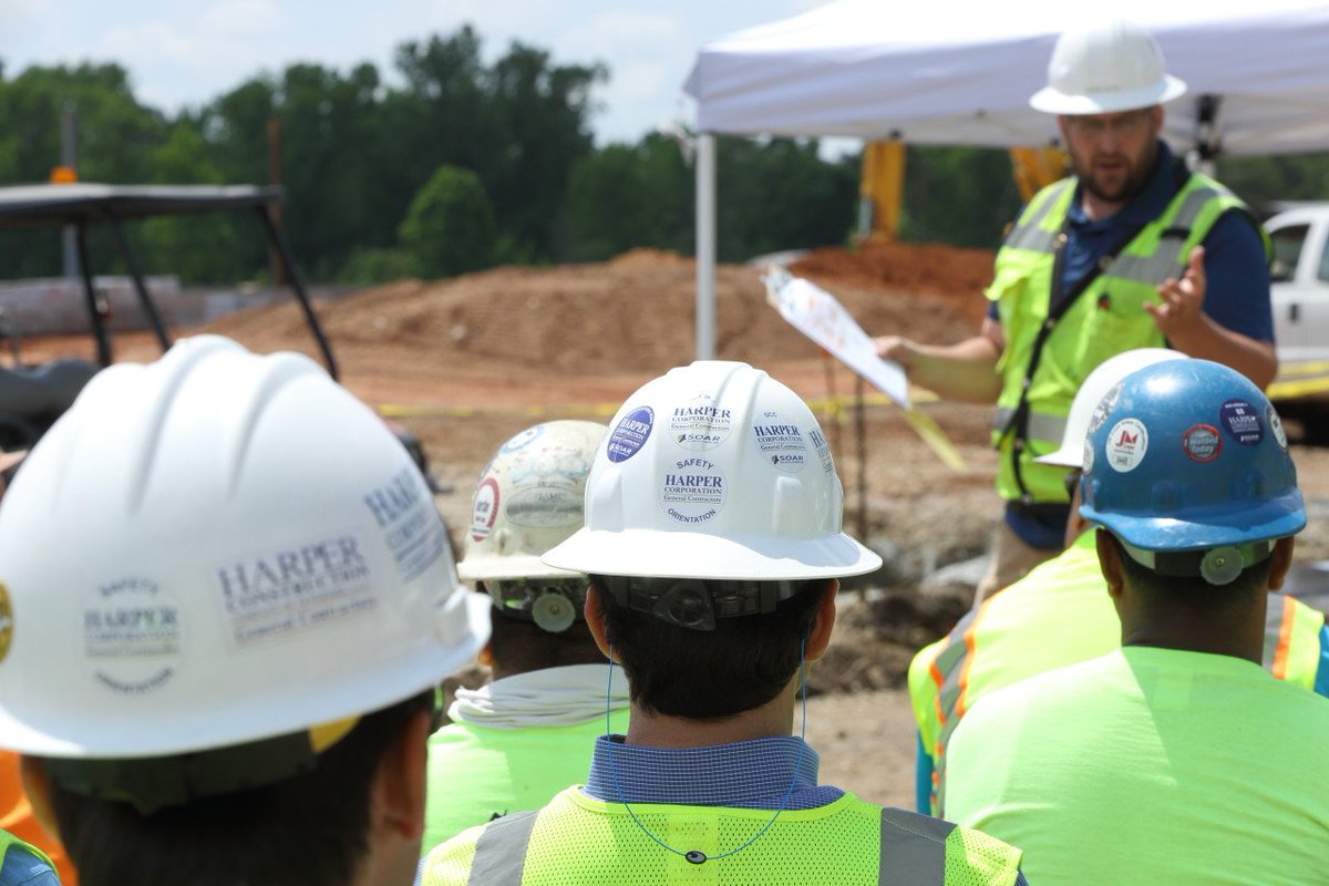 Safety. Observation. Accountability. Results. 

As of May Harper has put 1,885 team members through our SOAR Program! We believe in creating &amp; maintaining positive work environments that uphold safety mindfulness &amp; practices. 
#harpergc #webuildtrust #safetyfirst #workplacesafety