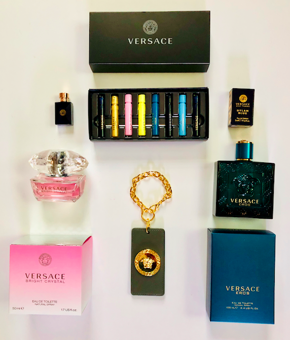 davelackie's tweet photo. Here's our special #CitylineBeauty Twitter Versace Fragrance GRAND PRIZE giveaway! Some of my favourite Versace scents for her and him. To enter, follow @davelackie &amp; RT https://t.co/Sm721lOTfT