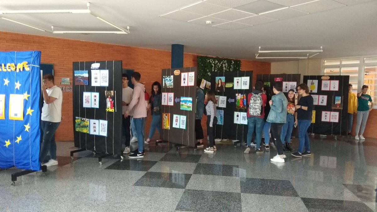 svpaulcar's tweet photo. BIENVENIDOS A E-MUSEUM
Nuestro museo Interactivo Art Europa ya es una realidad. Gracias al  Plan de Acción para la Mejora de los Centros Educativos y con la cofinanciación del Fondo Social Europeo. Podeis seguir votando por vuestro cuadro favorito en nuestro Canal de Youtube https://t.co/WIfMCm80Xp