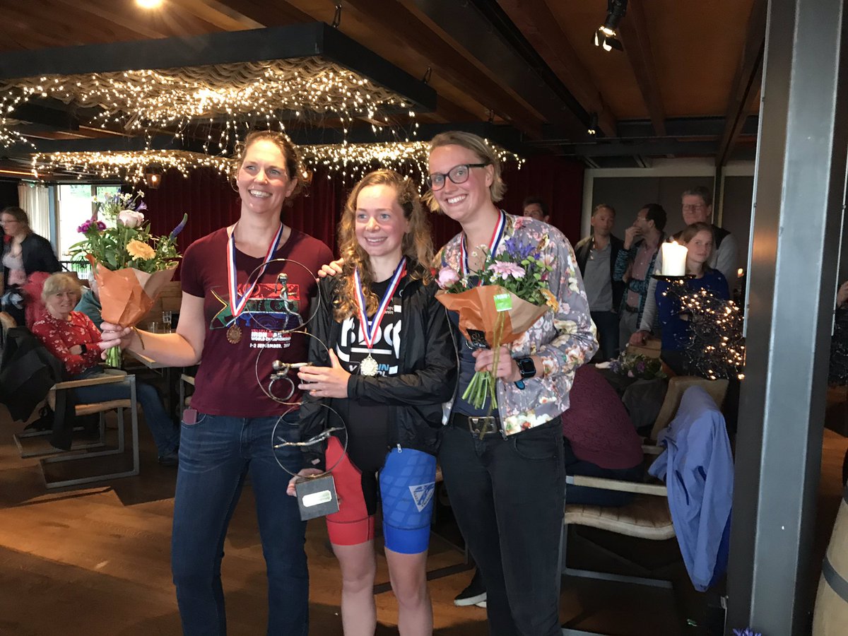 GVAVTriathlon's tweet image. Na een spannende strijd zijn de clubkampioenen van 2019: Mathijs van Ark en Charlotte Lenting.