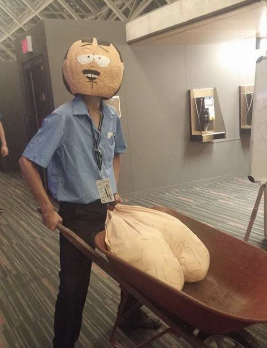 DanielAinswor19's tweet image. @alastairbull1 @AdamSharpe10  me betting on Chinese railway station #Bet365 #10fold #HelsinkiCunts