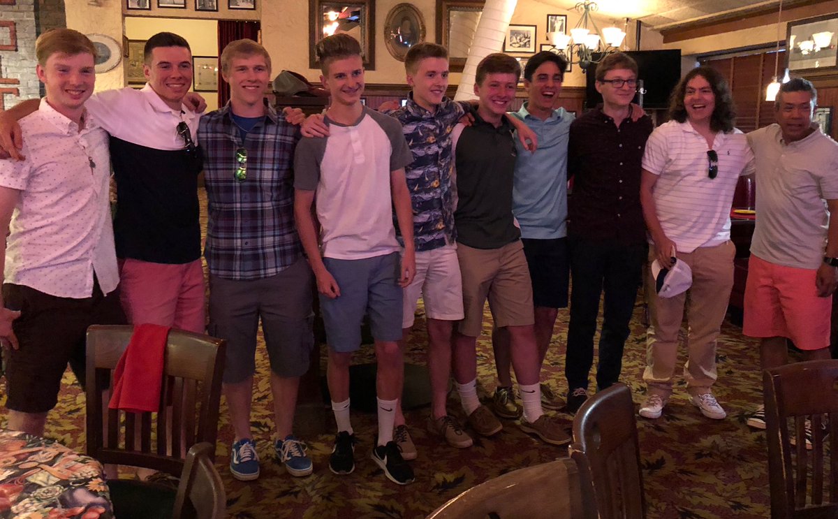 The AP Boys Tennis banquet was a huge success!! Congrats to the whole team on a great season! Can’t wait for next year! and on that note...the 2019-20 Senior Captains are: Andrew Jones, Jonathan Whooley, and Derrick Cochran
#winningculture