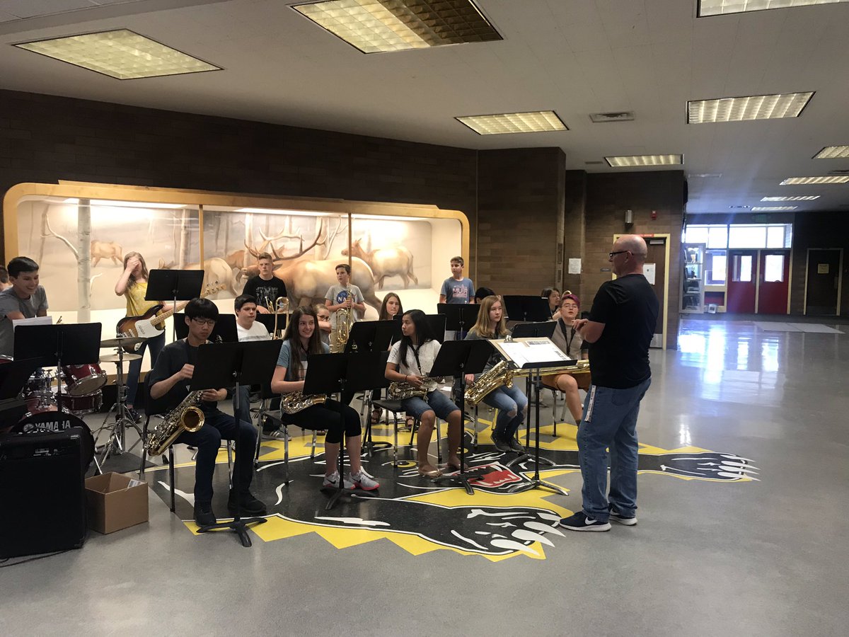 RusselTuman's tweet photo. Thank you to Mr. Rees and the jh jazz band for the lunchtime entertainment.  They were awesome-as usual.  Love having  our hallways filled with music. https://t.co/ygfAceT7ap