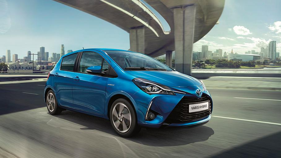 Los kilómetros que puedas recorrer con tu Toyota híbrido dependerán de varios factores. Te contamos todo lo que necesitas saber para que tu conducción sea lo más eficiente posible. ▶bit.ly/2HTKkLS