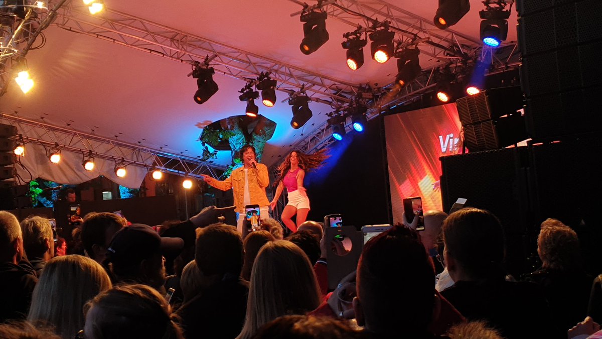 Liefde bij Hart voor Muziek! 🎉 <a href="/VinzzentNL/">Vinzzent</a>