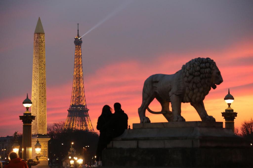 380k 😊 Paris Paname 🔄 tweet media