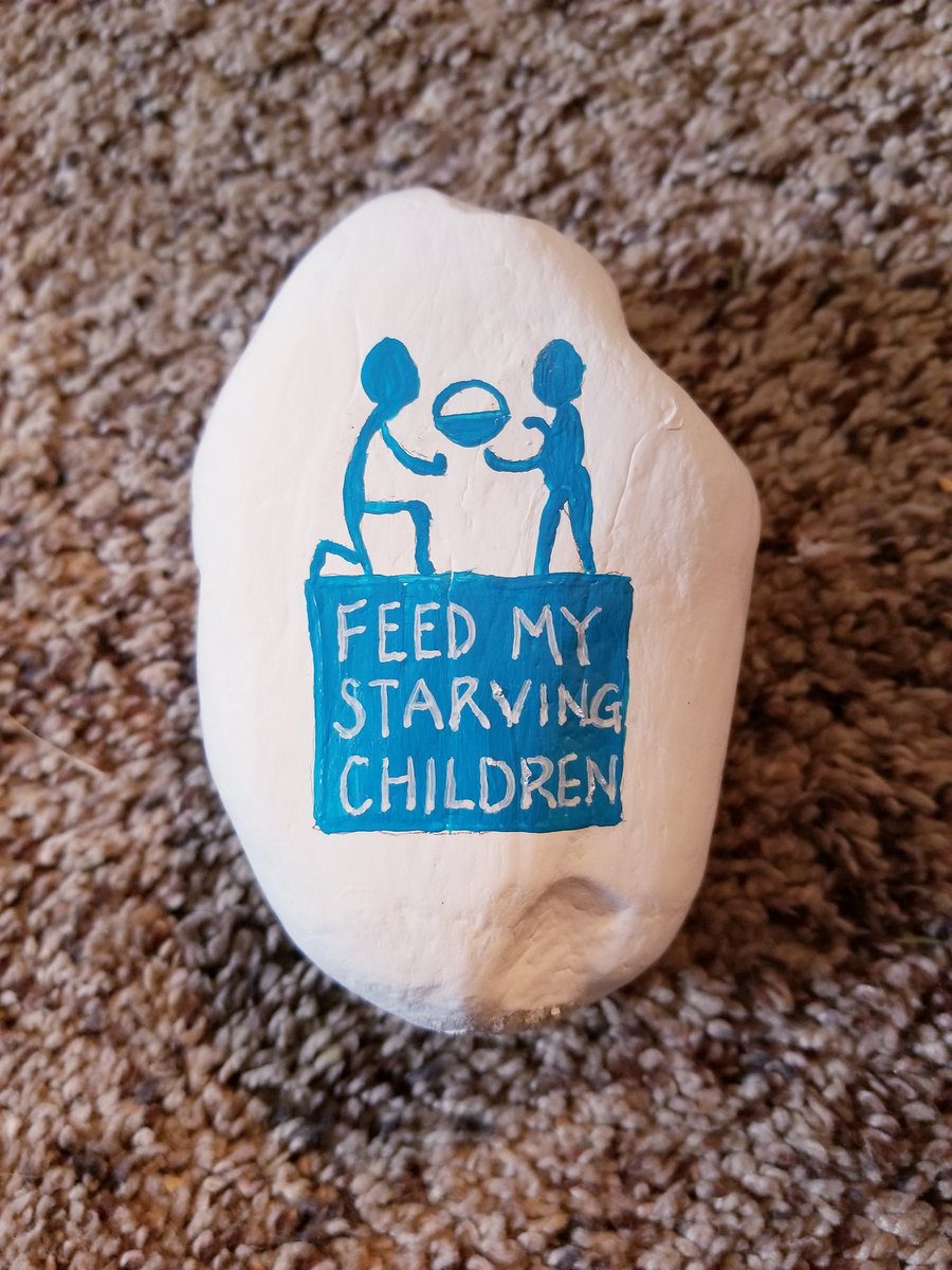 LynnBurzinski's tweet photo. Today's theme for rock painting? Organizations that I'm passionate about! #BlessingsinaBackpack #FeedMyStarvingChildren #ForrestsRun https://t.co/jyzJynhYTY