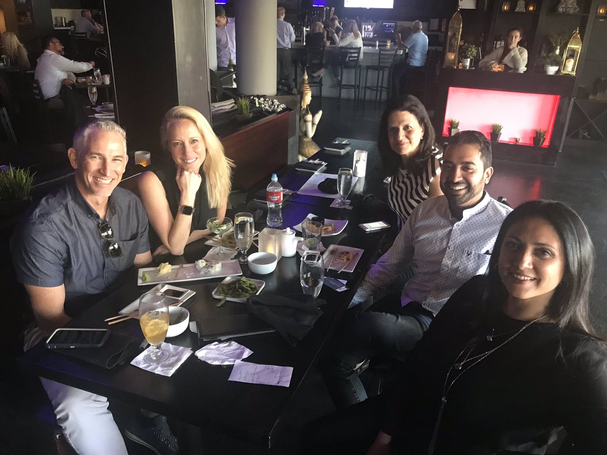 iriteizips's tweet photo. Best sushi. Best drinks. Best #customersuccess ‘happy hour’ ever! Love my newly found #OrangeCounty fam 💕 #PulseLocal @intellum @CsmPractice https://t.co/FW4hirgRff