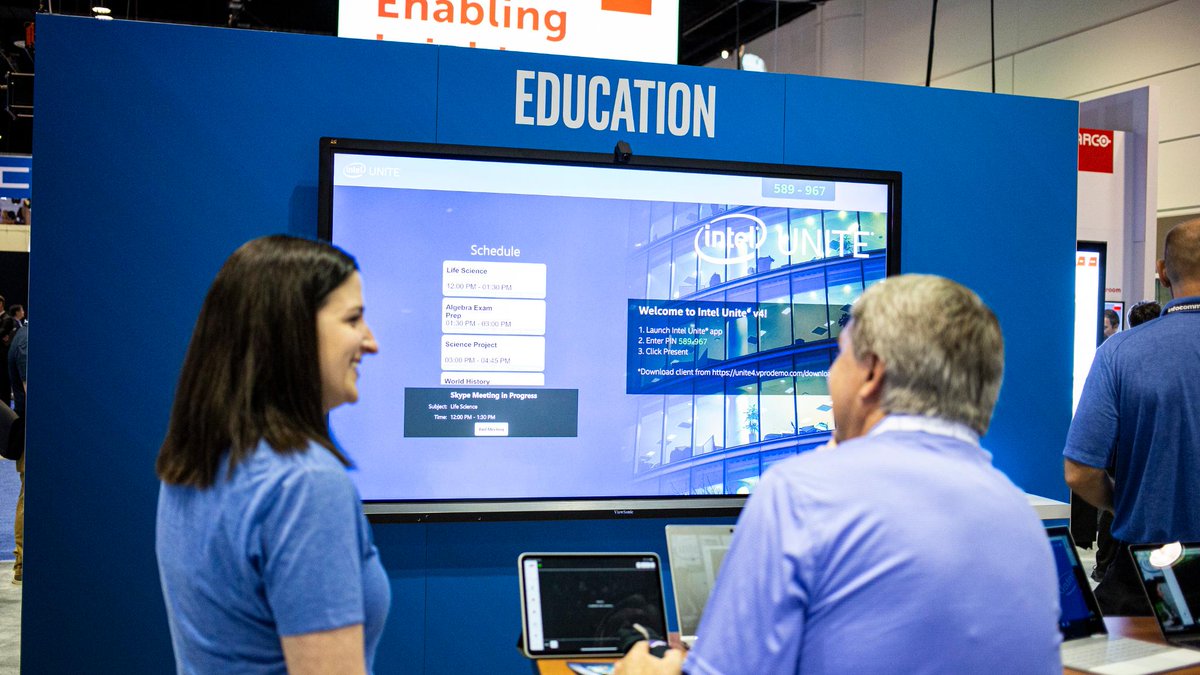 IntelBusiness's tweet image. Technology is key when creating immersive experiences. Our new Intel Unite Solution is an easy-to-use content-sharing tool, modernizing education in the classroom.

intel.ly/2ZhgUNu