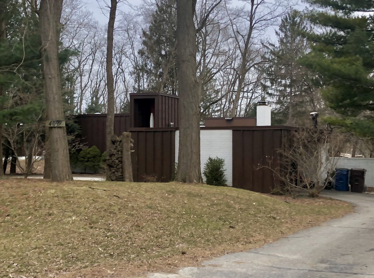 James Livingston House (1964) /// Livingston built a slightly more elaborate home for his own family, with a more complex layout, higher end materials, and a hidden entryway.