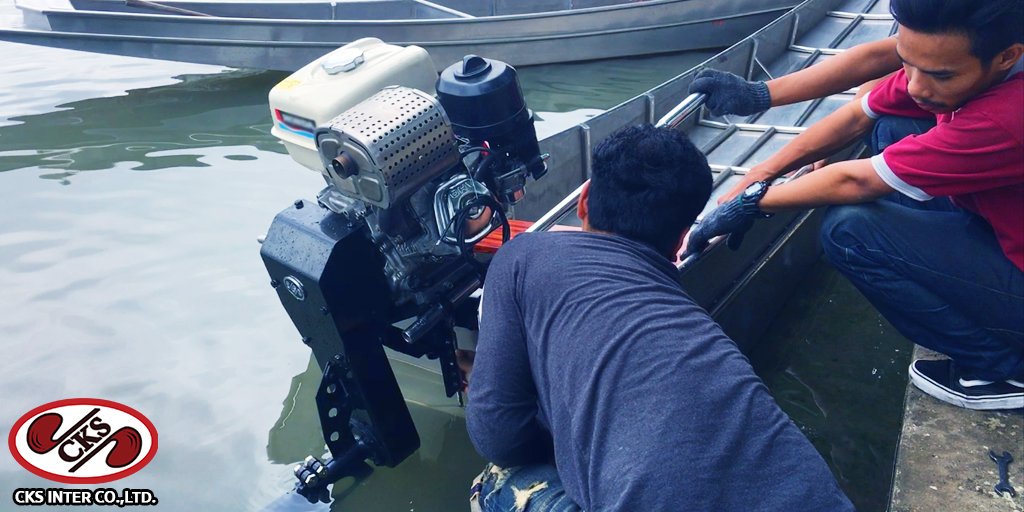 CksInter's tweet photo. Short Tail Kit Performance Test @ Kasem Suriyamanaj Temple, Banglane District .
#ชุดหางสั้น #ชุดหางยาว #เรือ #shorttail #longtail #mudmotor #GatorTrax #gatortail #boat #duckhunting #surfacedrive #motor #CKS https://t.co/qzJ66ZMZIy