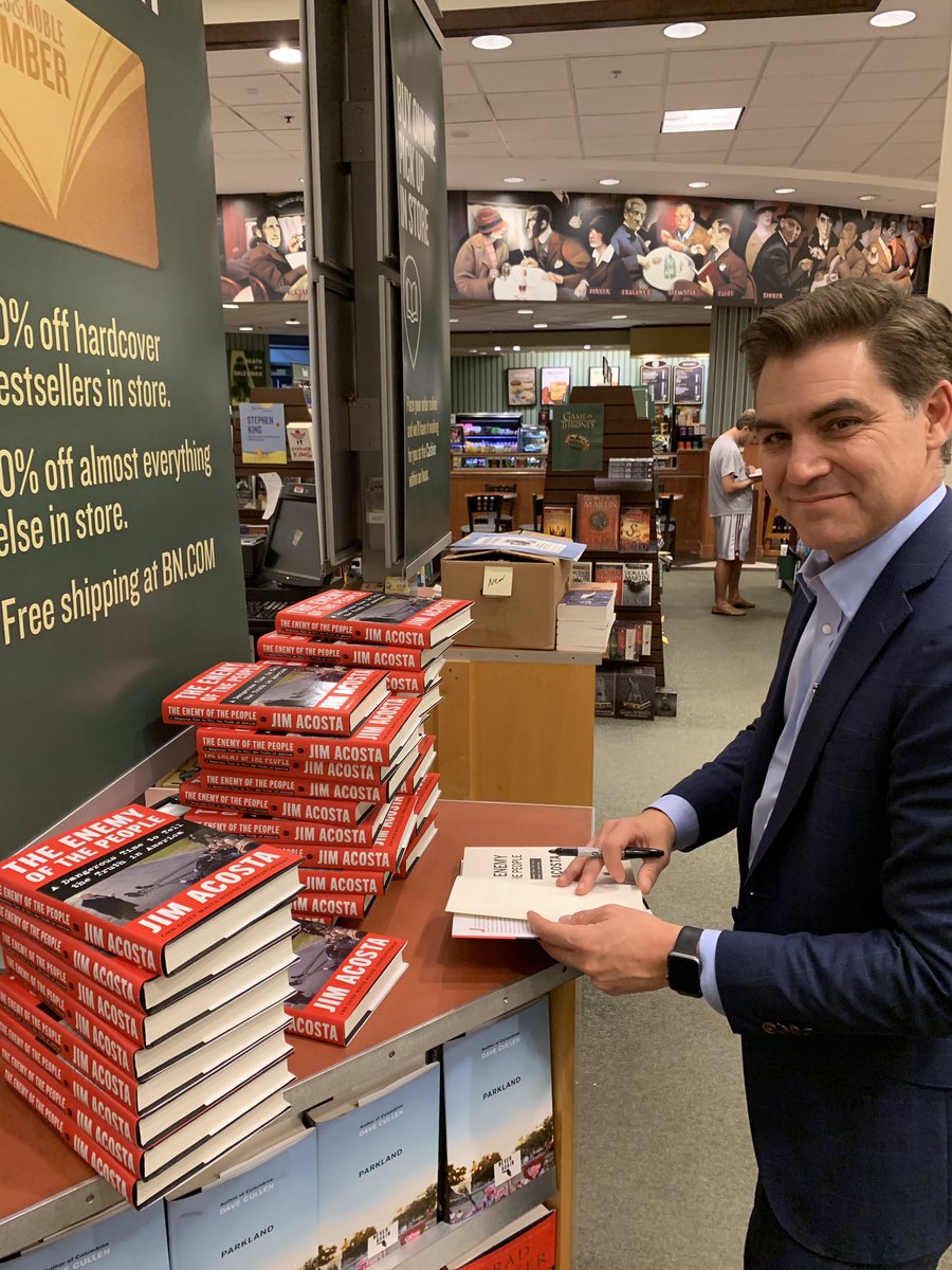 Jim Acosta On Twitter Surprise Signing At Arlington Virginia