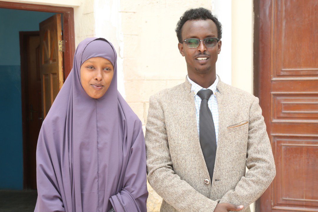 CUStuGovPres's tweet photo. I hve had the pleasure to have spent time with some of @CU_mogadishu students as they have wrapped up their final exams  @Yousuf Alkowneyn Campus. Apart from wishing you an adventurous holidays I must admit that the campuses will miss your beautiful faces.   Enjoy your vacations. https://t.co/GHwYZgcYCW